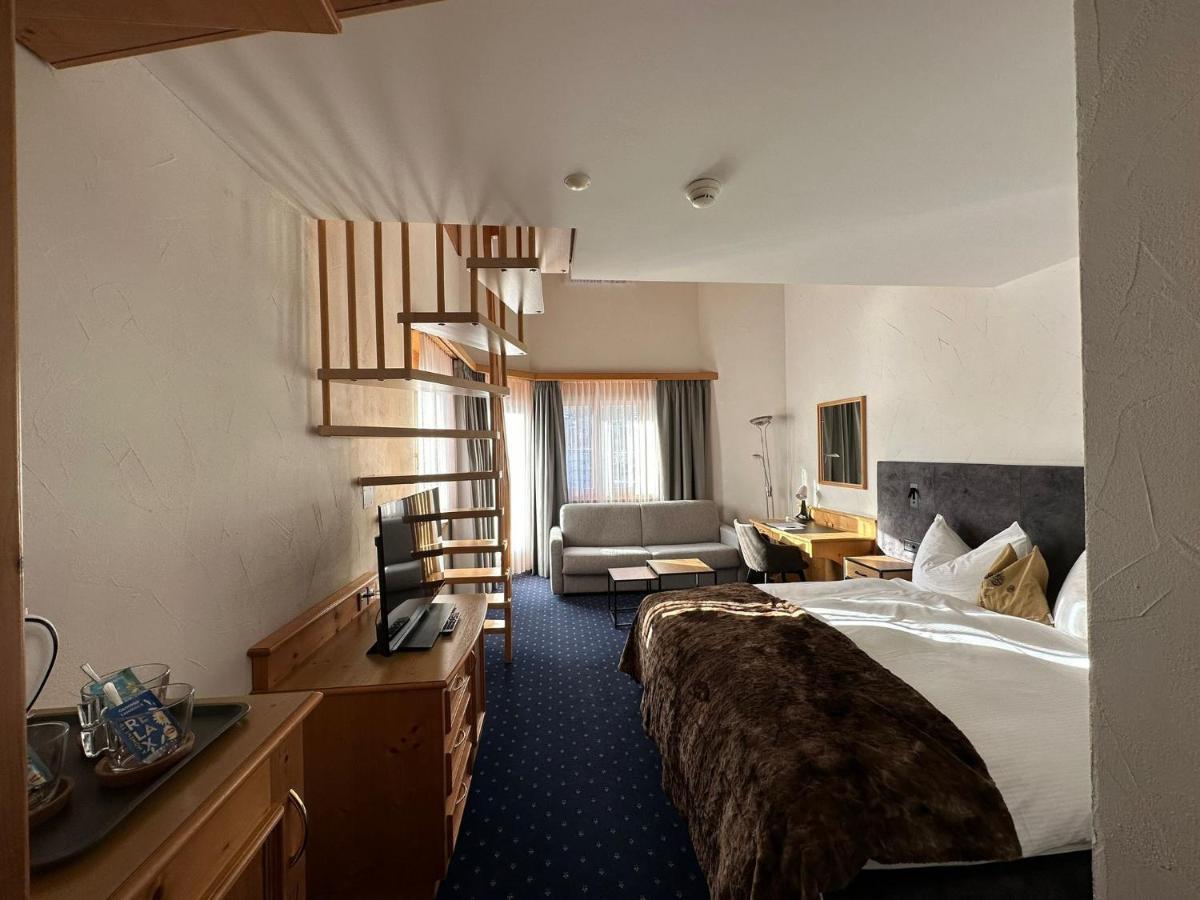 Hotel Buenda Davos Bagian luar foto