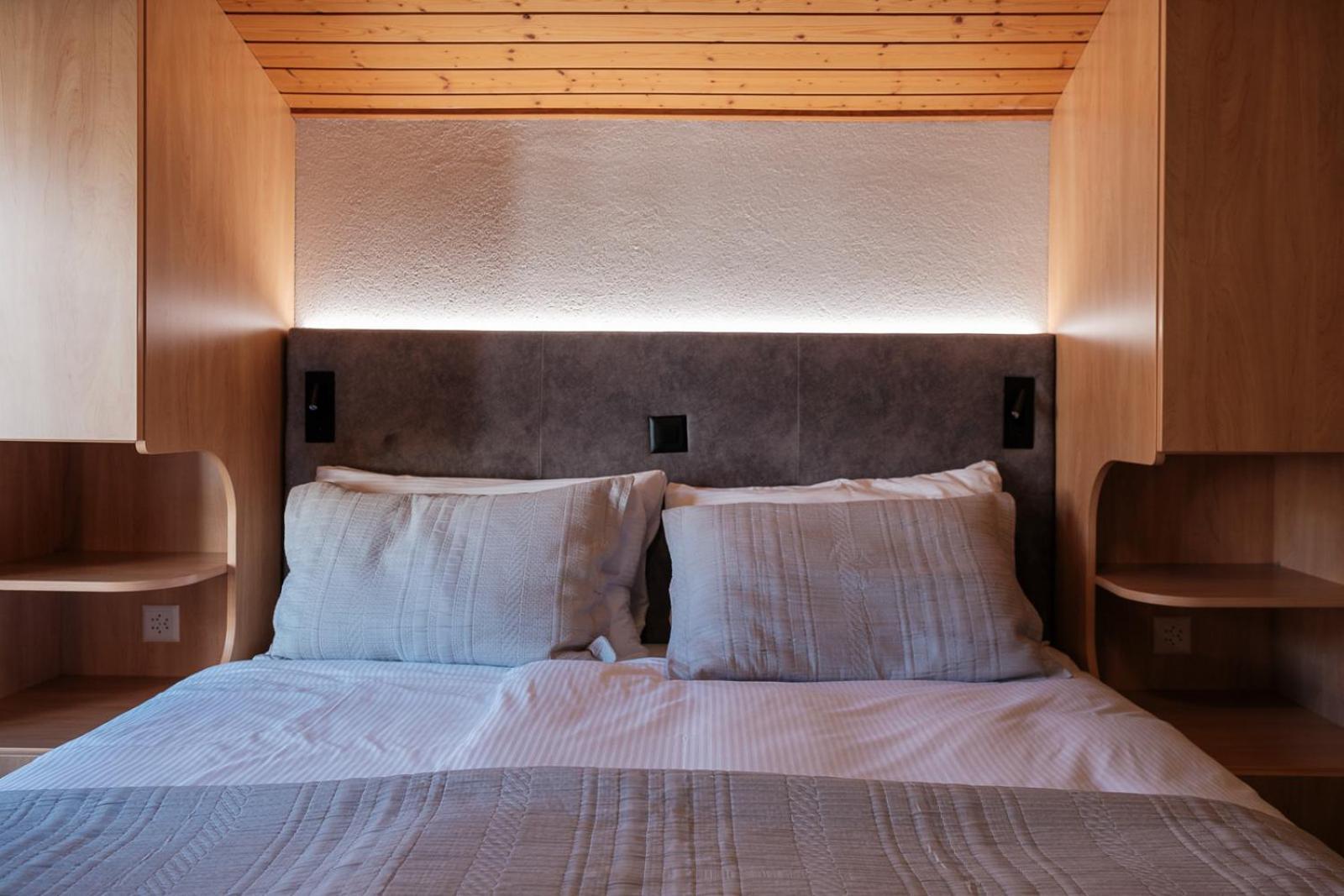 Hotel Buenda Davos Bagian luar foto