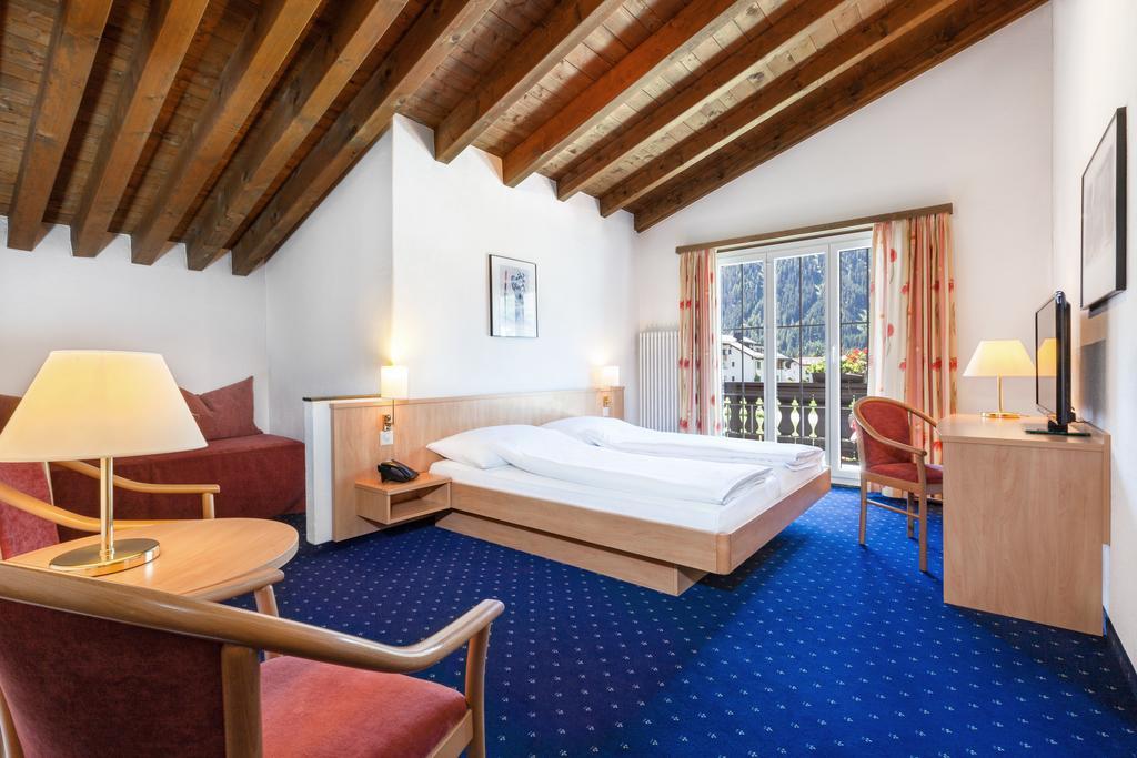 Hotel Buenda Davos Bagian luar foto