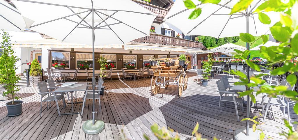 Hotel Buenda Davos Bagian luar foto